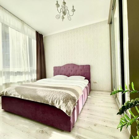 Жк Славутич Апарти Kyiv Exterior photo